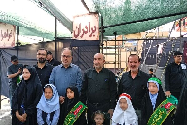 حضور مسئولان در کنار خادمان نوجوان موکب اربعین