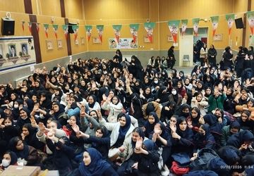 برگزاری اردوی عملی آمادگی دفاعی در تویسرکان