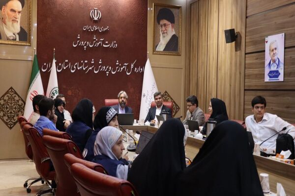 نشست صمیمی فعالین رسانه ای دانش‌آموزان با مدیرعامل خبرگزاری پانا