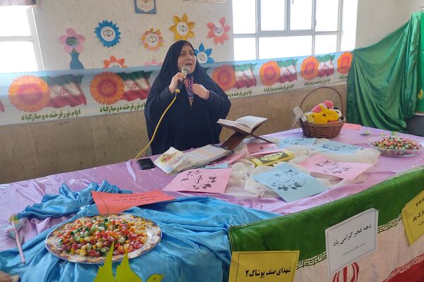 جشن و مولودی خوانی برای میلاد عدل گستر در آموزشگاه صنف پوشاک دو
