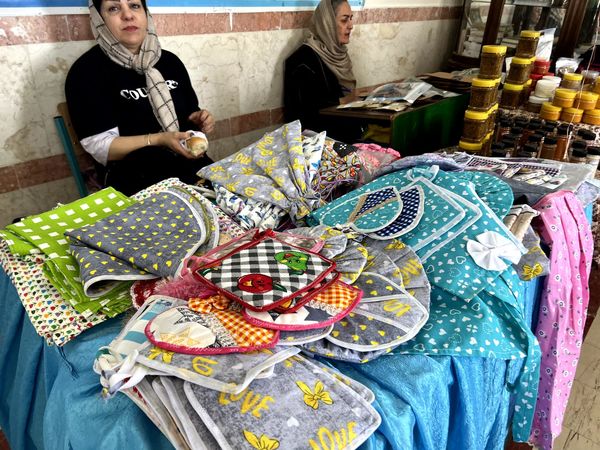 برپایی نمایشگاه کارآفرینی بانوان سرپرست خانوار و دانش‌آموزان ساوجبلاغ