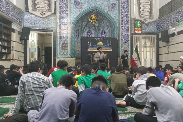 مراسم اعتکاف دانش‌آموزی در بهارستان‌۲ آغاز یک سفر معنوی