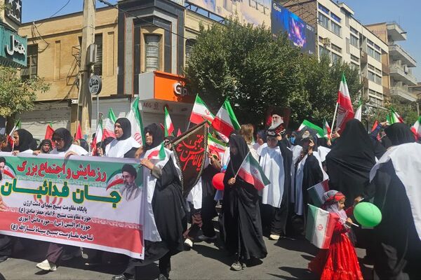 راهپیمایی جان‌فدایان ایران در شیراز - 1