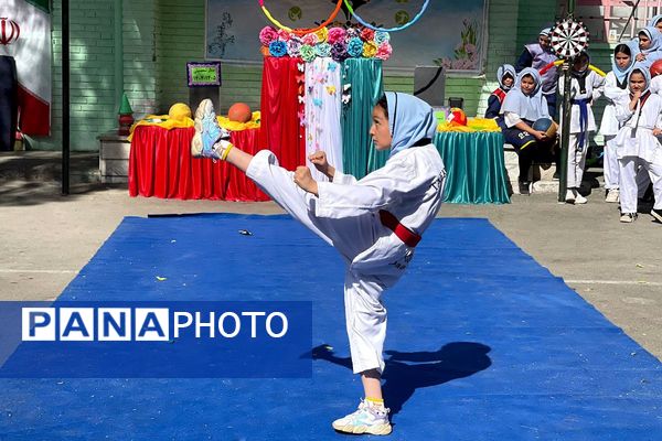 المپیاد درون مدرسه‌ای در مدارس بهارستان دو