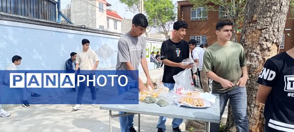 برپایی بازارچه کار و فناوری در دبیرستان شهید بهشتی آشخانه