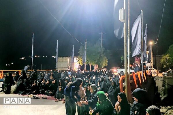 هیئت زنجیر زنی در هشتمین شب از ماه محرم الحرام در حسینیه شهدای شهر بار