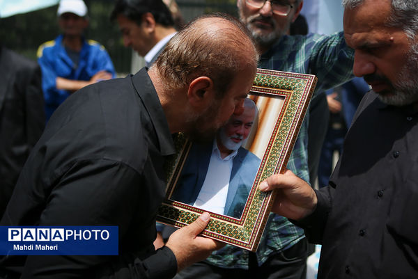 تجمع مقابل دانشگاه تهران در محکومیت ترور شهید اسماعیل هنیه