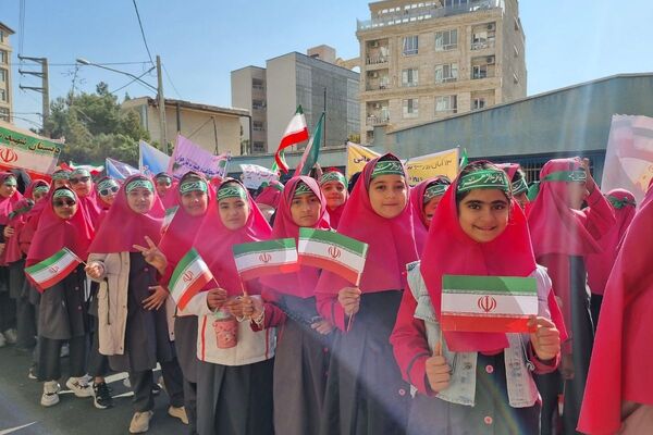 ۱۳ آبان؛ روزی که نسل فردا حماسه امروز را نوشت!