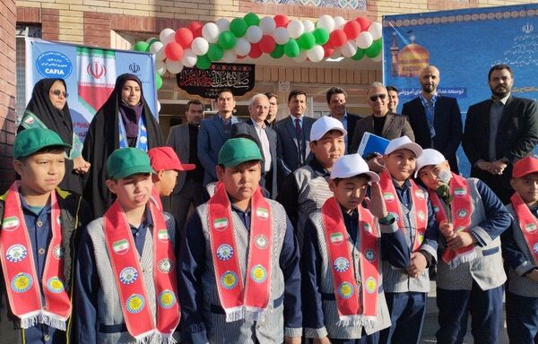 آیین افتتاح و بهره‌برداری دبستان ۱۲ کلاسه خیرساز جعفر برزگر