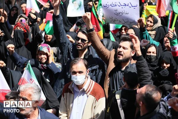 مراسم چهلمین روز شهادت قائد شهید حضرت آیت‌الله امام خامنه‌ای در همدان