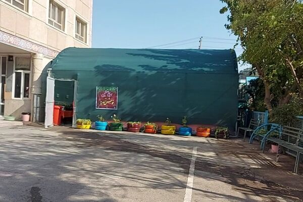 افتتاح گلخانه «باغ سلیمی» در دبستان شهید سلیمی جهرمی کهریزک 
