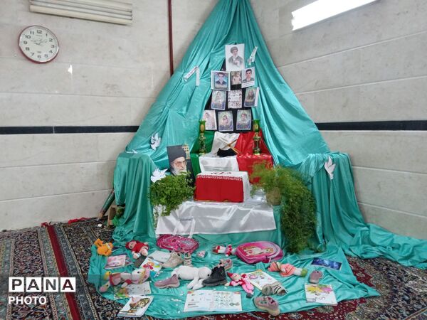 مراسم شیرخوارگان عاشورایی در مسجد پنج تن نیشابور