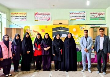 بازارچه کارآفرینی دبیرستان بعثت عنبرآباد