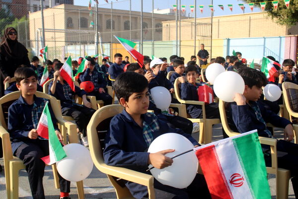 زنگ تربیت‌بدنی و ورزش در دبستان شهید باهنر پسرانه بوشهر 