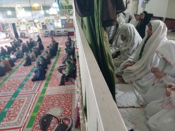  اقامه سومین نماز عبادی سیاسی در بهمن ماه 