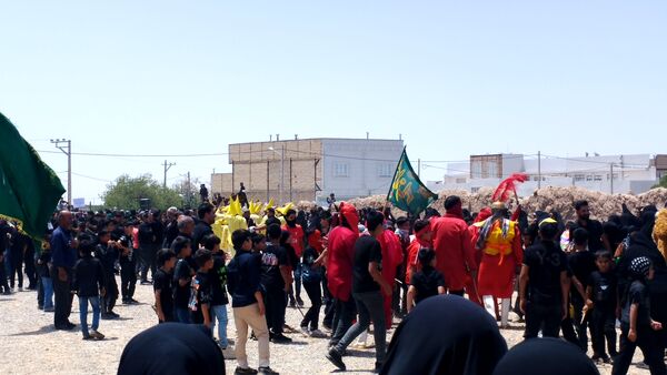 برگزاری مراسم عزاداری ظهر عاشورا در خلیل آباد 