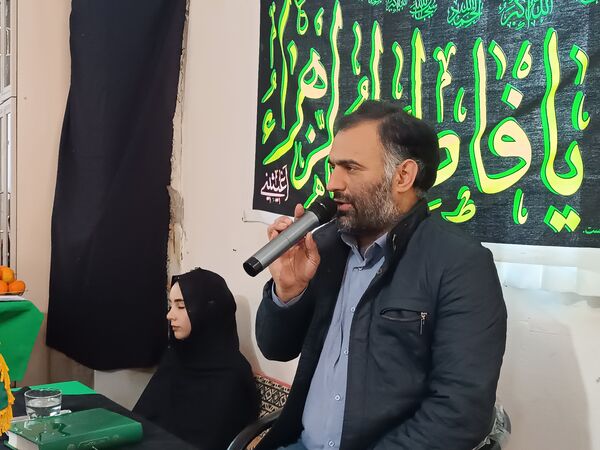 برگزاری برنامه‌ ویژه، به مناسبت ایام فاطمیه در امامزاده نیار اردبیل