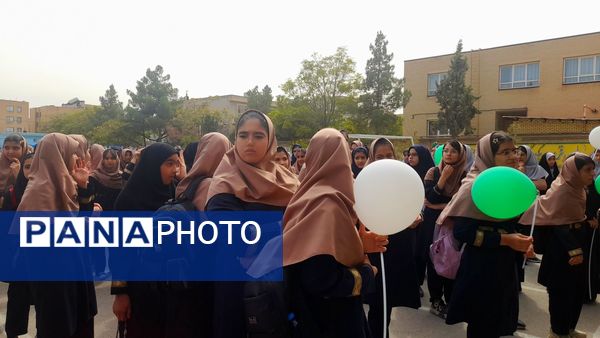 آیین بازگشایی مدارس در دبیرستان نورالهدی 