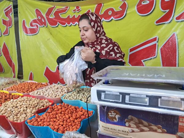 بازدید از نمایشگاه پاییزه سفر به شهرهای ایران