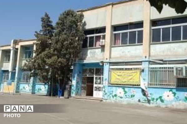 بازدید کارشناسان اداره کل آموزش و پرورش شهرستانهای استان تهران از کانون شهید رجایی شهرری