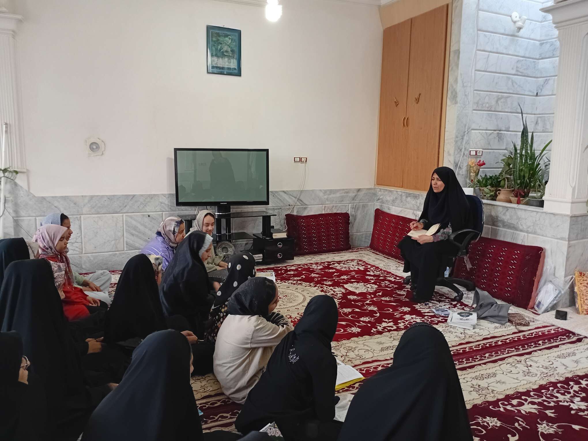 کلاس‌های اوقات فراغت دانش‌آموزان در روستای نقاب