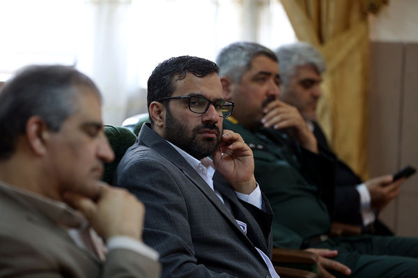 بازدید نماینده دولت و وزیر آموزش و پرورش از پروژه‌های عمرانی شهرستان سوادکوه