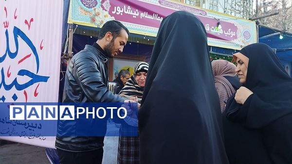 حضور مردم در مهمانی کیلومتری اعیاد شعبانیه نیشابور
