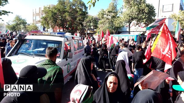  مراسم وداع با پیکر مطهر رهبر شهید