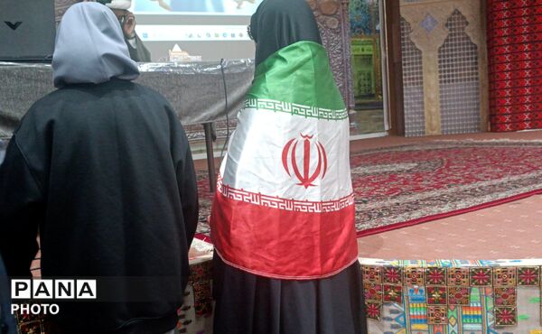 نشست تبیینی اعضای شورای دانش آموزی نواحی مشهد