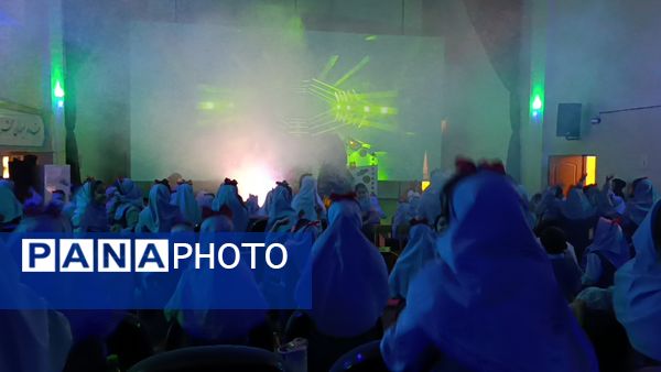 جشن یلدای مدرسه غیر دولتی مهر و ماه آشخانه 