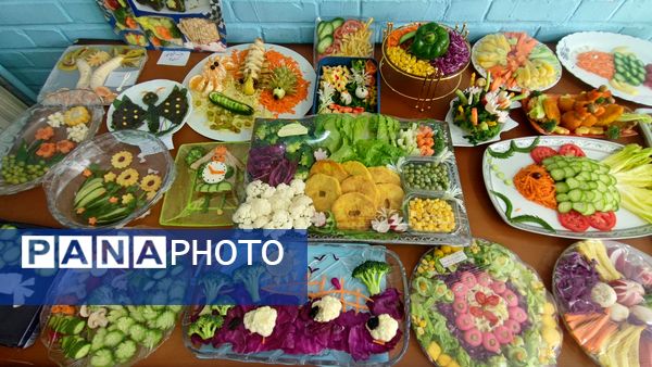 جشنواره غذای سالم در مدارس ناحیه ۶ مشهد
