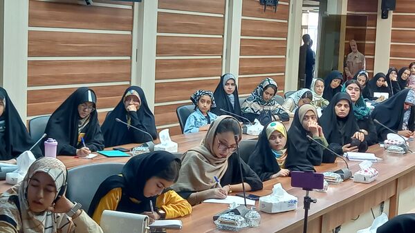 برگزاری سومین جلسه از آموزش‌های دوره مجری شو