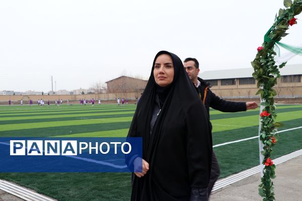 آیین افتتاحیه زمین ورزشی چمن مصنوعی اورین