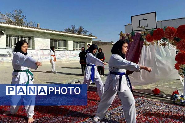 افتتاح المپیاد ورزشی در مدرسه زکیه صباشهر