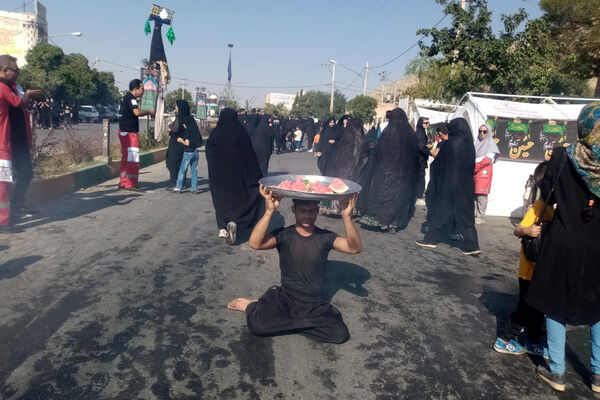 پیاده‌روی اربعین حسینی در شهرستان آباده 