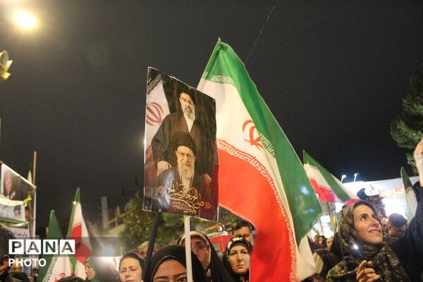 خیابان‌های بجنورد میزبان جشن باشکوه ولادت امام رضا(ع)