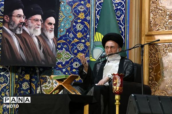 ویژه برنامه قرائت دعای روحبخش و پرفیض عرفه در آستان مقدس حضرت عبدالعظیم حسنی (ع) شهرری 