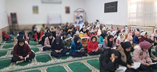 مراسم عزاداری شهادت حضرت هادی(ع) در مدرسه شهید رزمی خلیل آباد