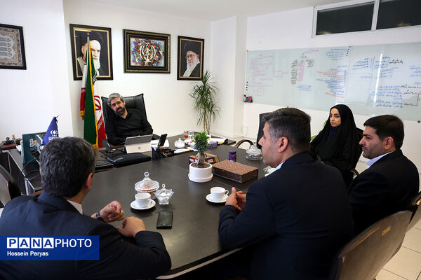 دیدار مسئولان سازمان دانش‌آموزی و خبرگزاری پانای آذربایجان شرقی با مدیرعامل خبرگزاری پانا