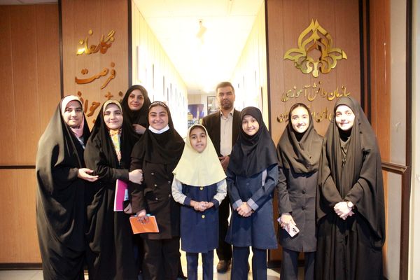 تقدیر از منتخبان پویش‌‌های دانش‌آموزی شهرستان‌های استان تهران