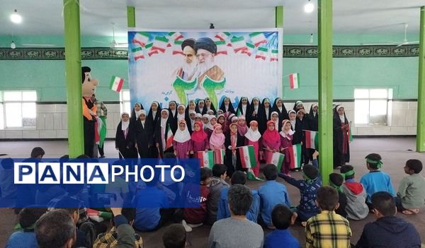 مردم بشاگرد پا به پای انقلاب