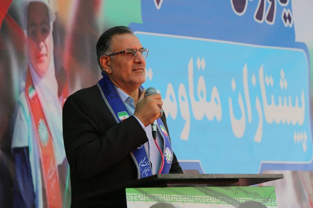 حتی یک وجب از خاک کشور پس از انقلاب از دست نرفته است