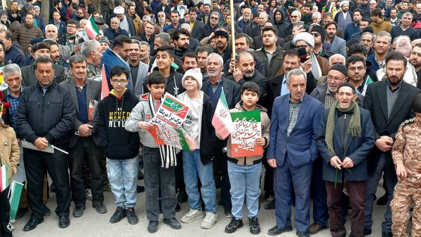 همبستگی مردم و تجدید میثاق با آرمان‌های انقلاب 