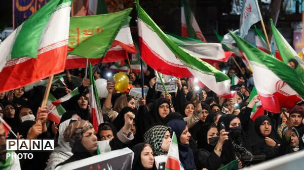 پنجاه شب میدان داری وحدت و همبستگی