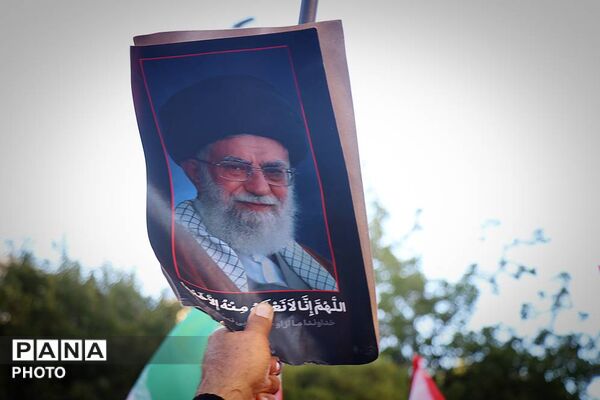 تشییع رهبر شهید در مشهد