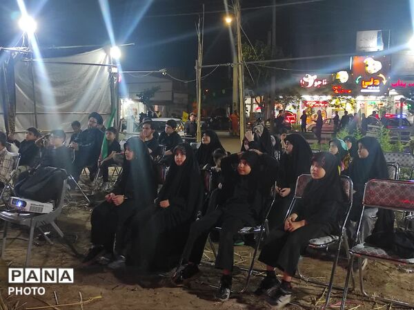 سازمان دانش آموزی قم در خدمت عزاداران حسینی