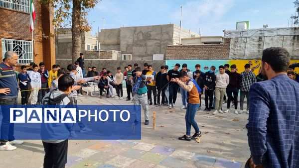 لیگ مدرسه‌ای بازی‌های تاما در دبیرستان نمونه دولتی پژوهش آشخانه 