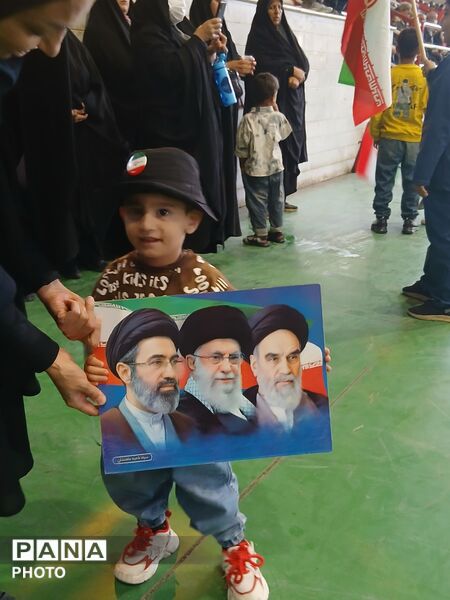 قاب‌هایی از حضور فرهنگیان ماهنشان در رزمایش جان‌فدایان