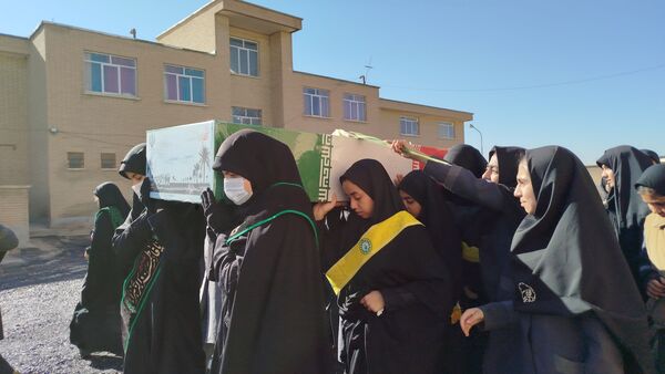 تشییع شهید گمنام در دبیرستان نورالهدی کبودراهنگ 