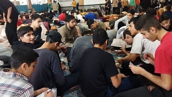 ساعتی برای تفکر 